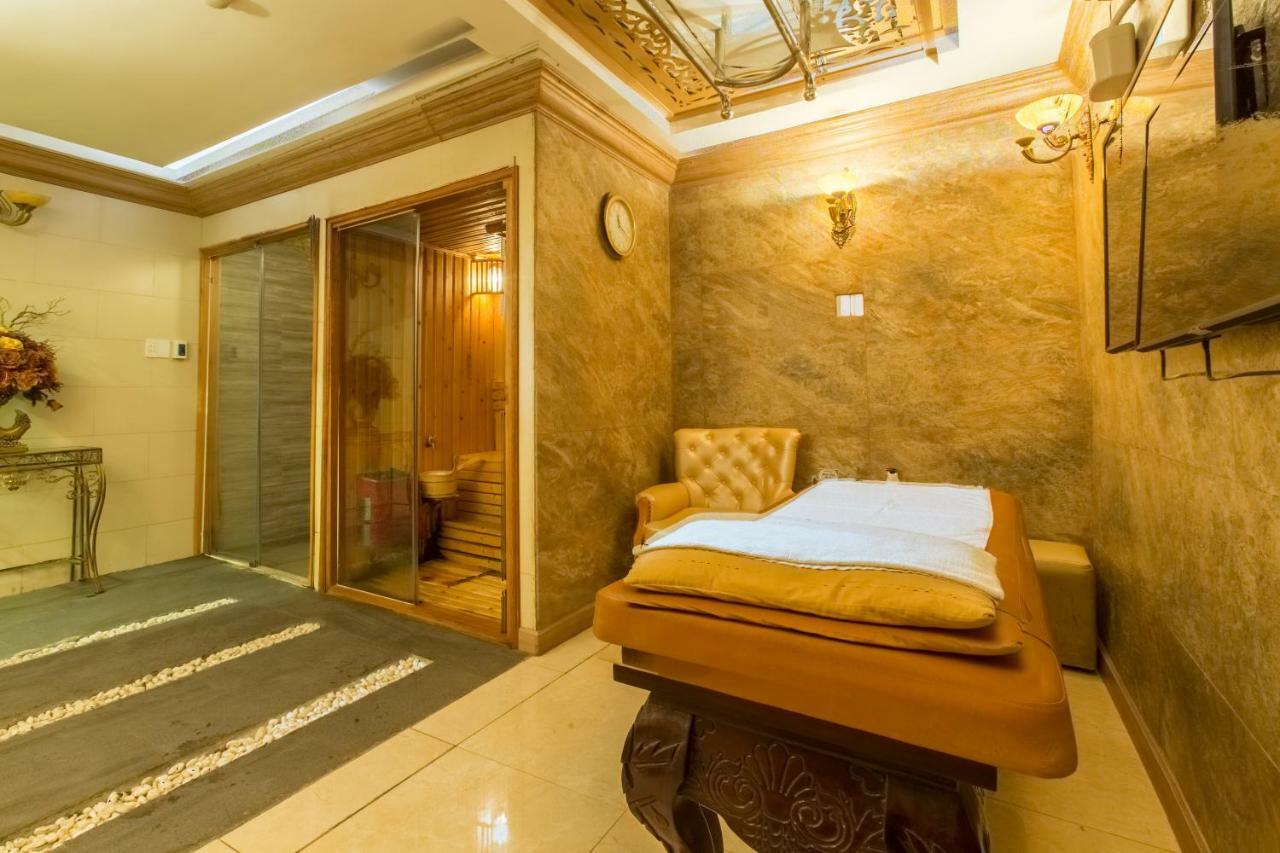 Minh Tam Hotel And Spa Ho Chi Minh-staden Exteriör bild